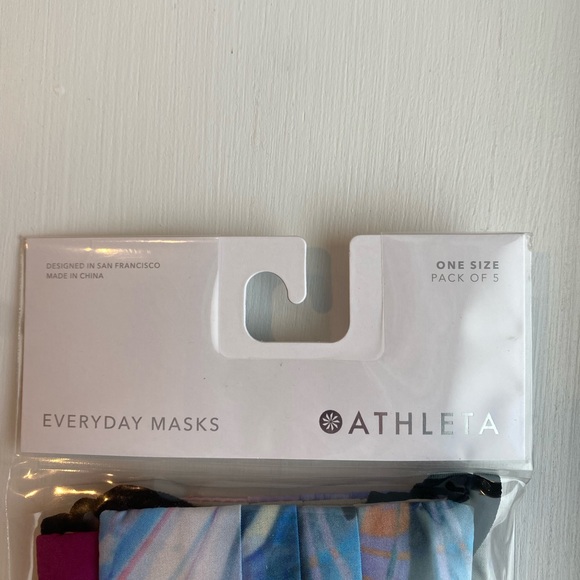 Athleta Everyday Non Medical Face Masks - Picture 6 of 7